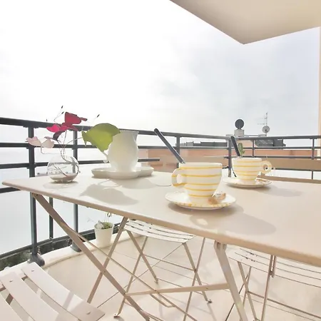 Serres Apartment